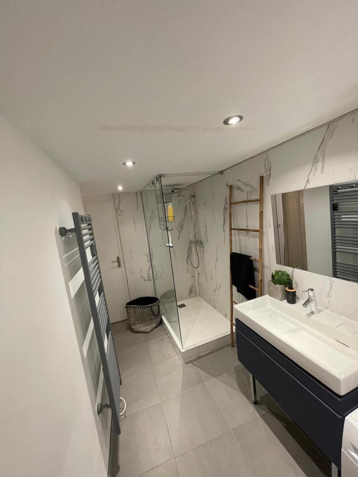 Appartement Design Sur Vauban - Clim Et Wifi Marseille Ngoại thất bức ảnh