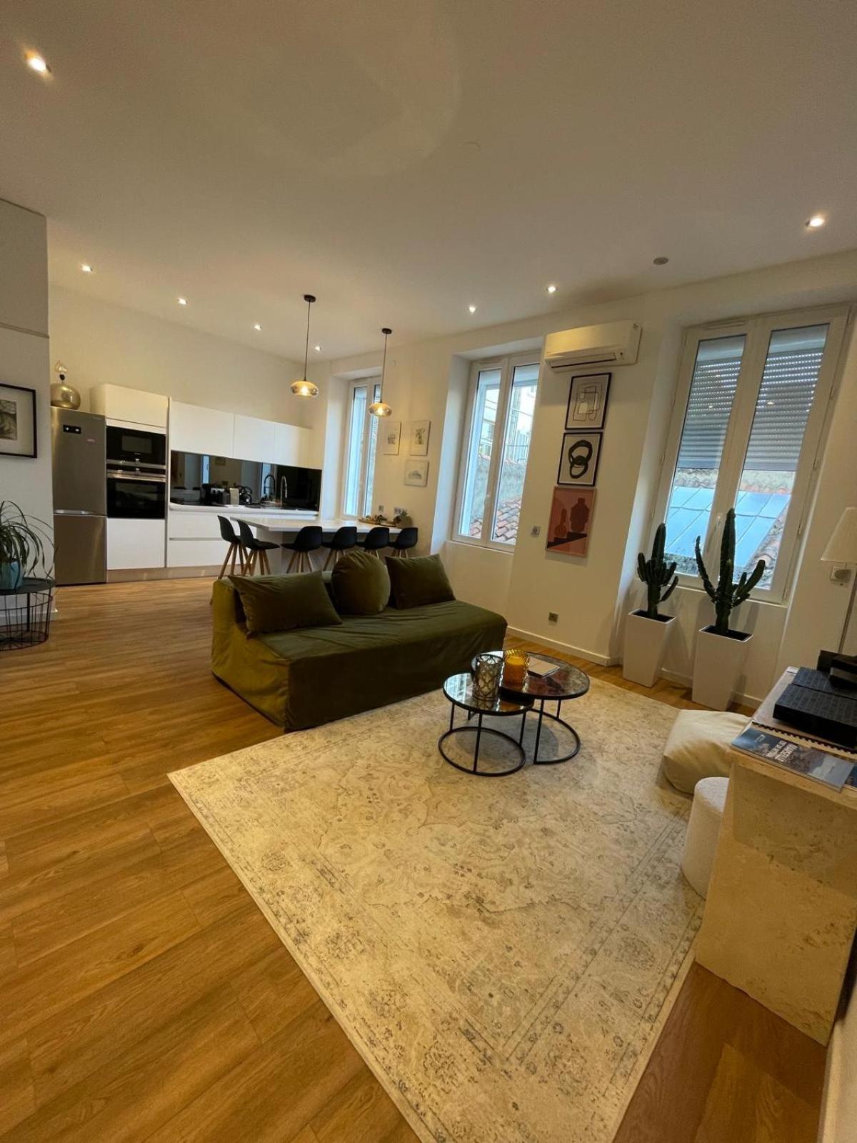 Appartement Design Sur Vauban - Clim Et Wifi Marseille Ngoại thất bức ảnh